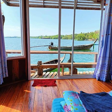 Homestay&Chaoleyseafoodrestaurant Ko Pu Extérieur photo