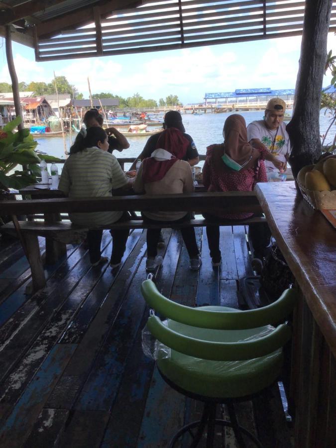 Homestay&Chaoleyseafoodrestaurant Ko Pu Extérieur photo