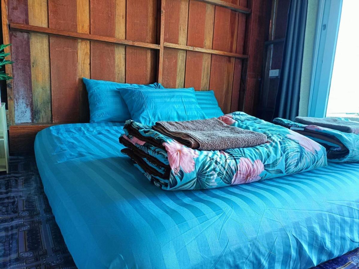Homestay&Chaoleyseafoodrestaurant Ko Pu Extérieur photo