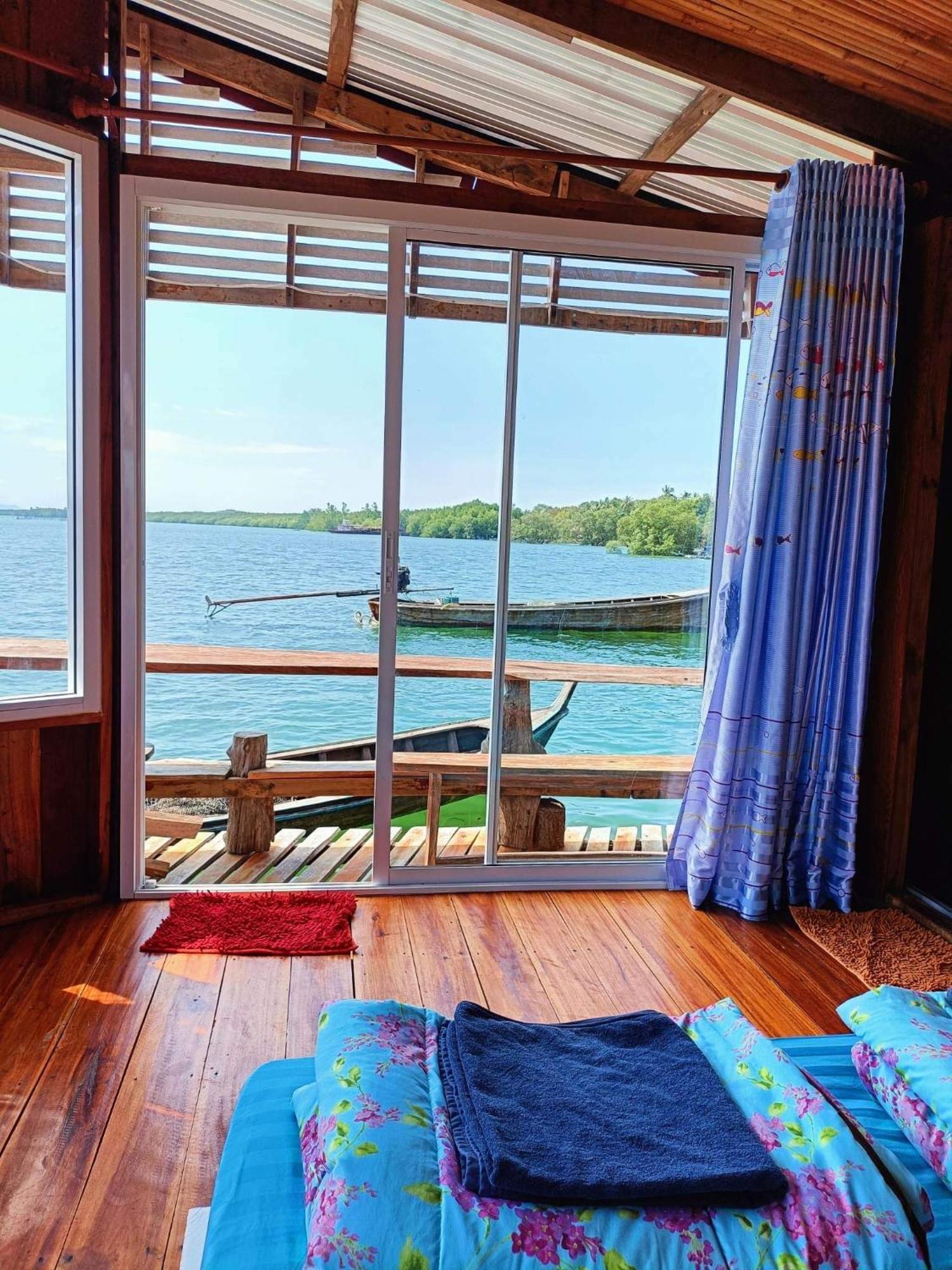 Homestay&Chaoleyseafoodrestaurant Ko Pu Extérieur photo