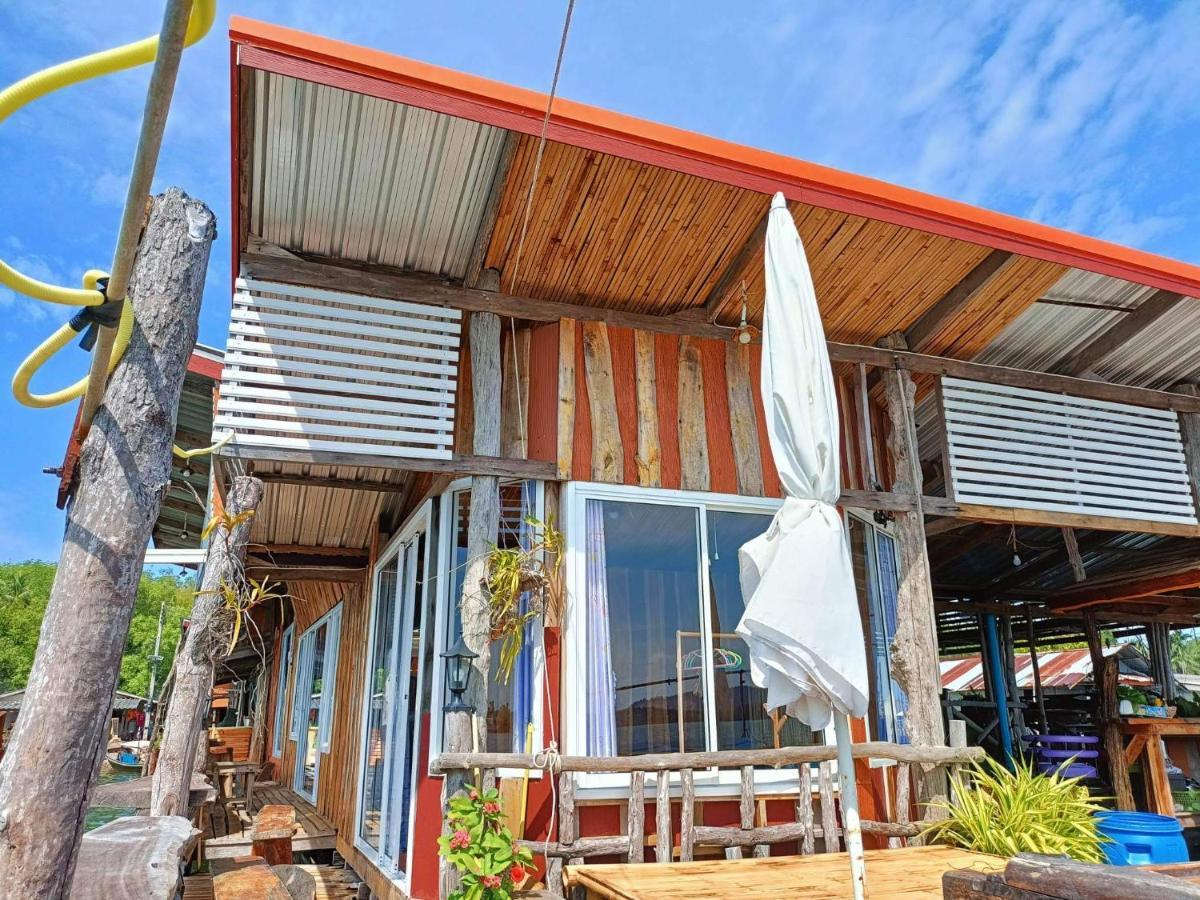 Homestay&Chaoleyseafoodrestaurant Ko Pu Extérieur photo